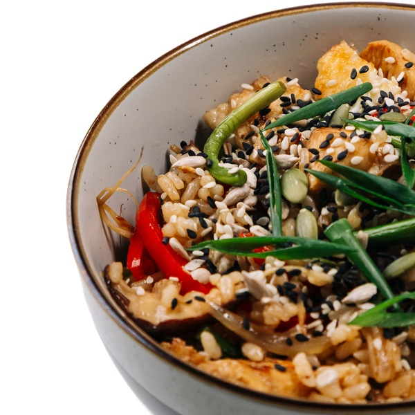 Чахан с курицей и грибами